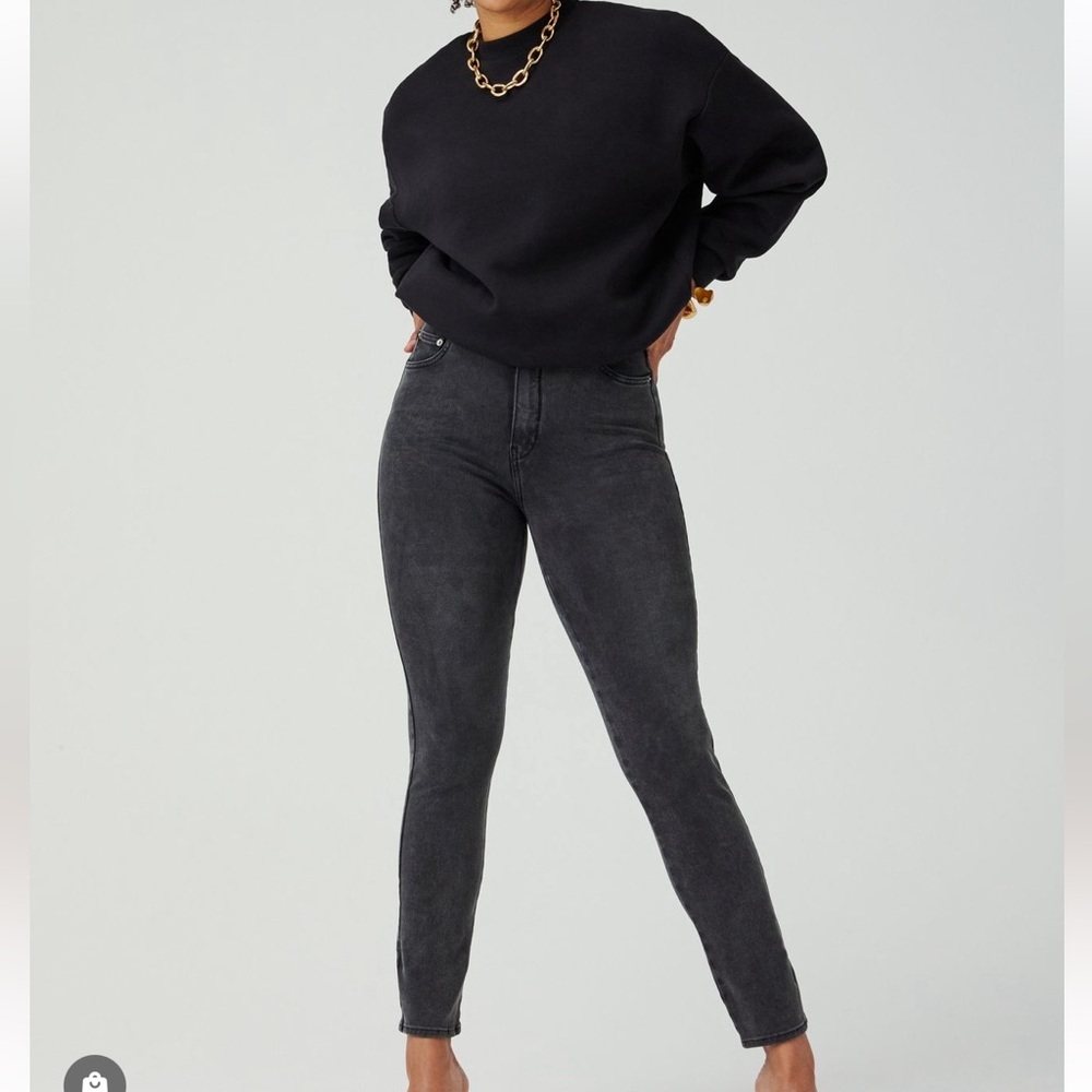 Item M6 stretch high rise jeans
